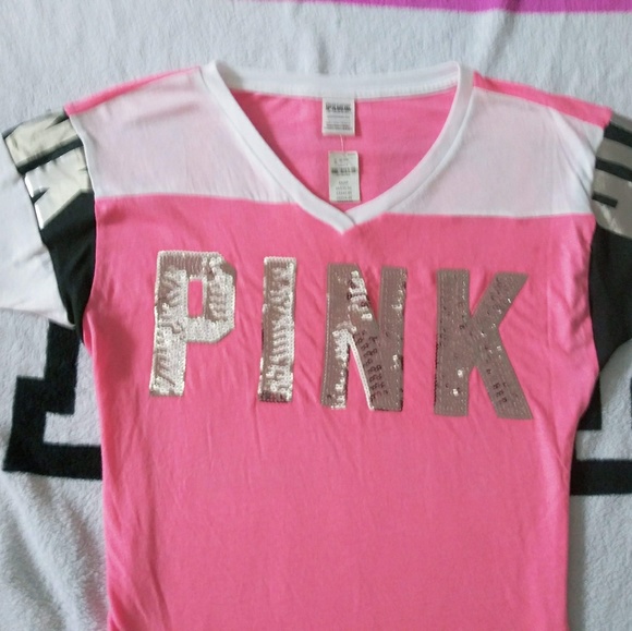 _VICTORIAS SECRET PINK NWT BLINKG V-NECK TEE XS_ - Picture 4 of 6